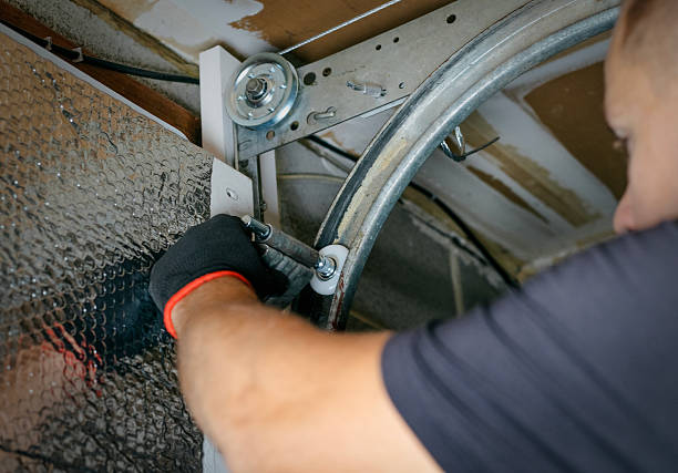 Affordable Garage Door Panel Replacement solutions in Indian River Shores, FL